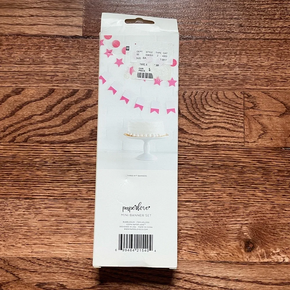 NIB Paperlove Mini Banner Set